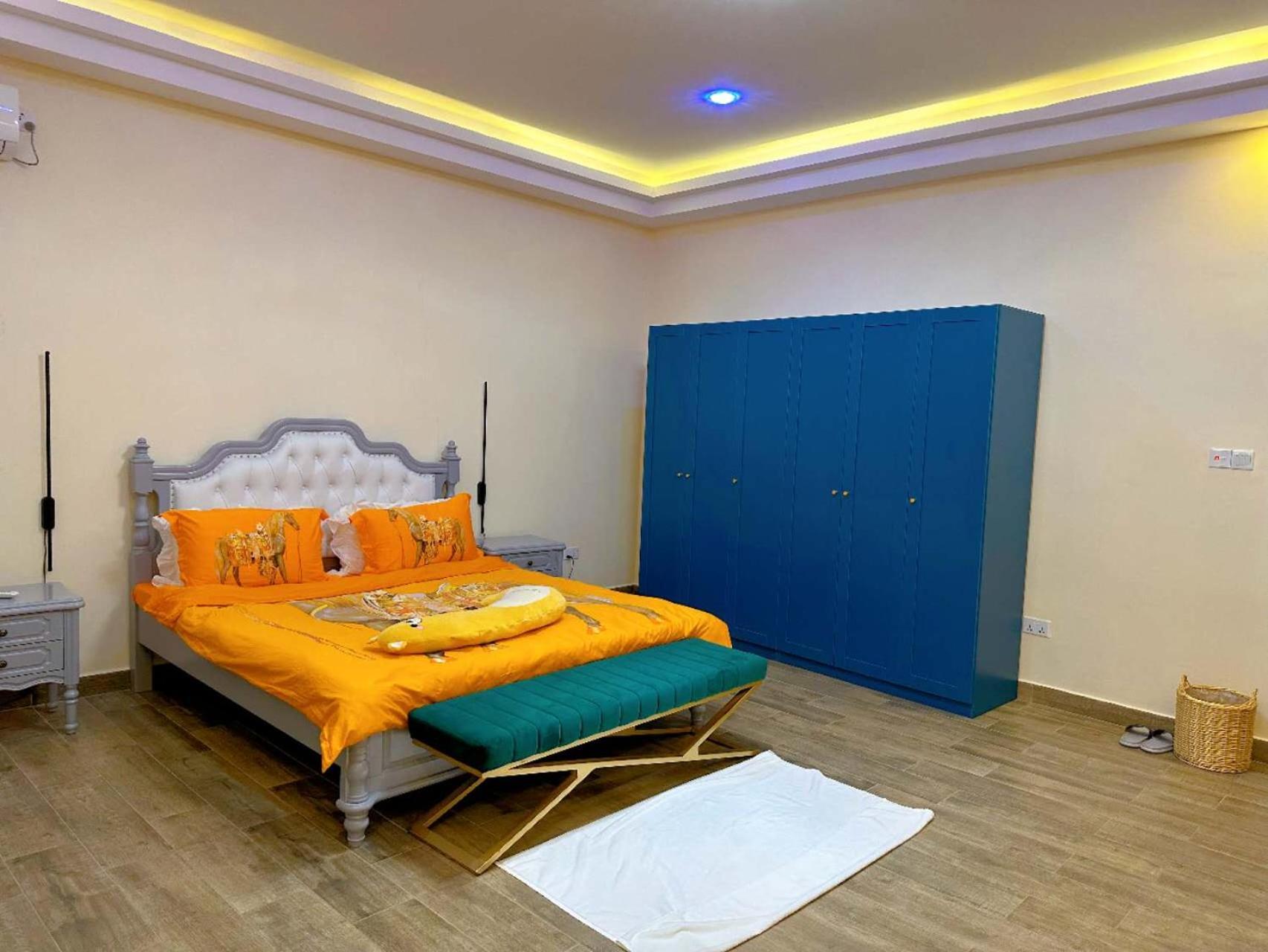 Grand Leone Hotel Фритаун Экстерьер фото